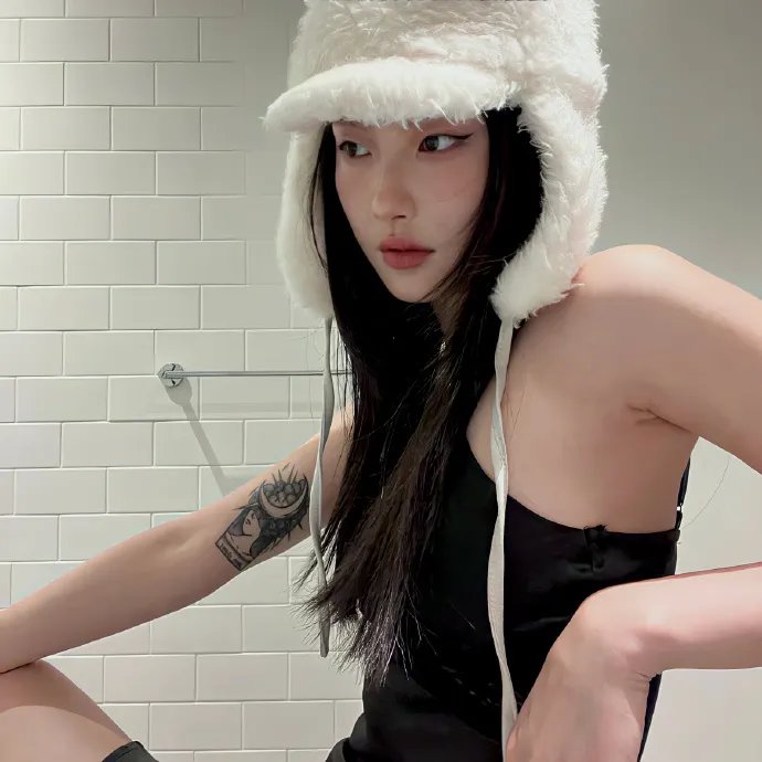 蝙蝠侠：红头罩之下